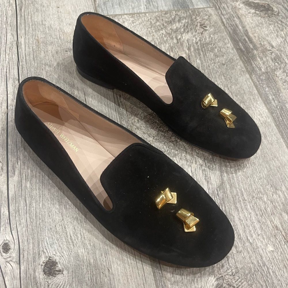 Stuart Weitzman suede flats size 8.5
